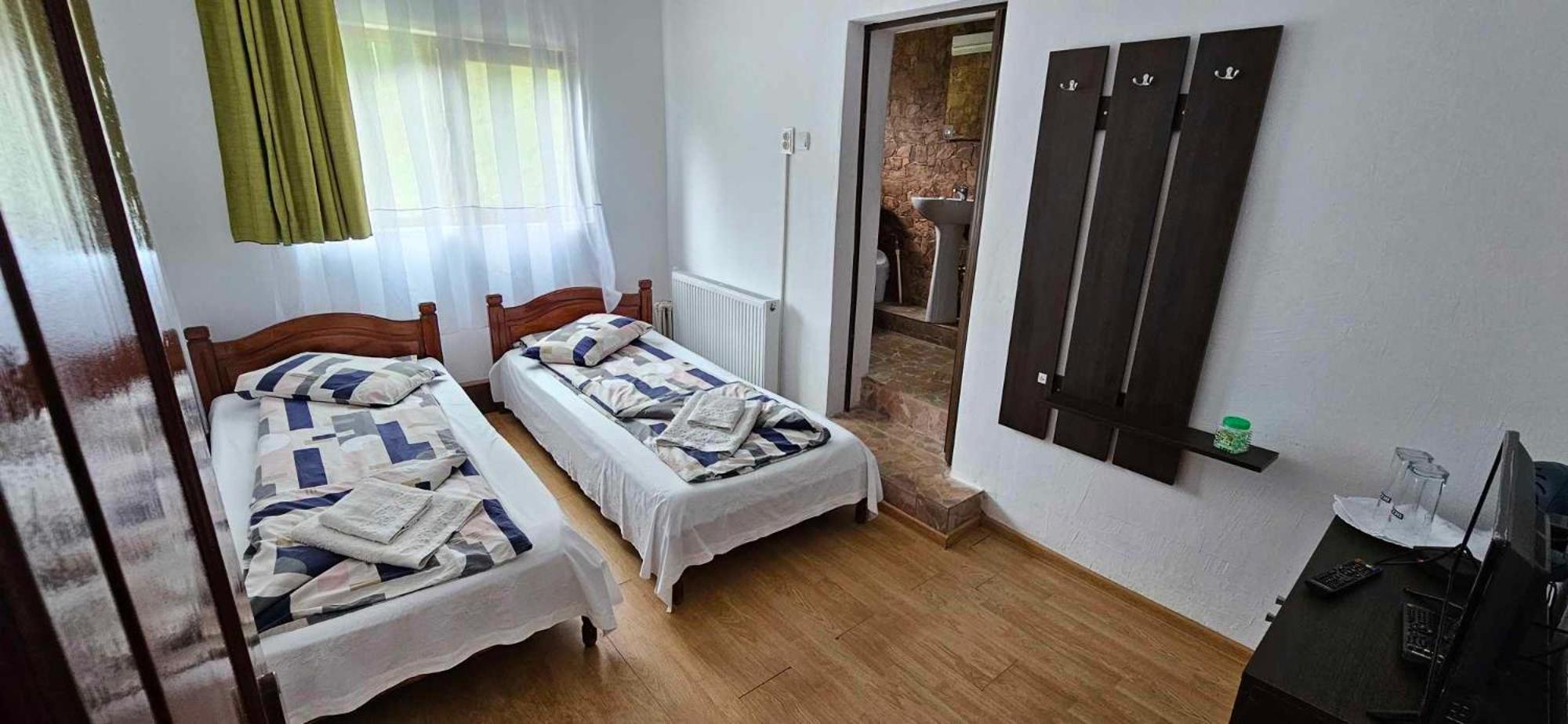 Cabana Cerbu Bozovici Exteriör bild