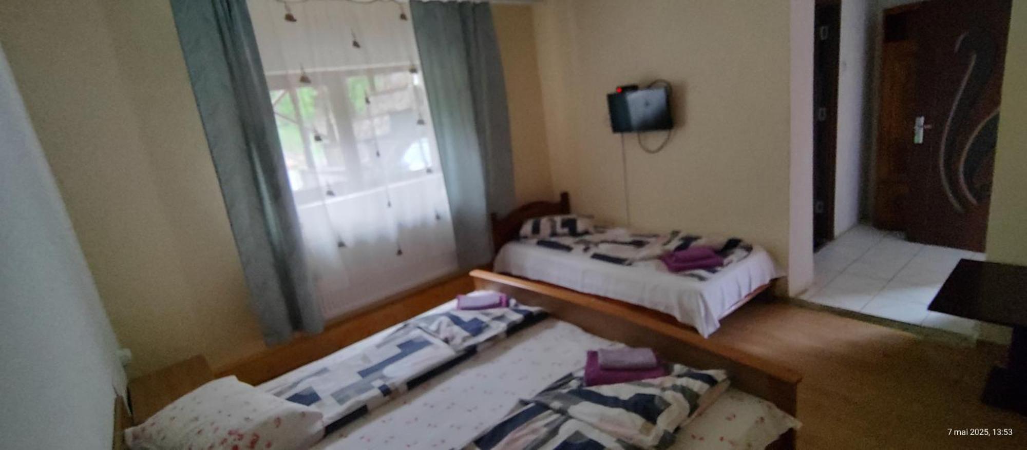 Cabana Cerbu Bozovici Exteriör bild