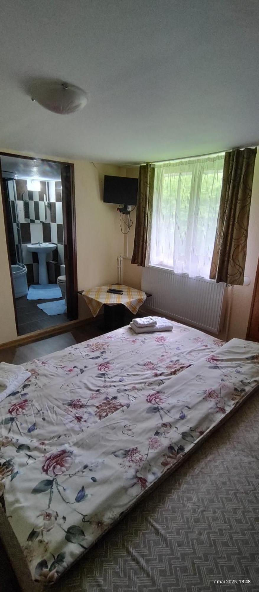 Cabana Cerbu Bozovici Exteriör bild