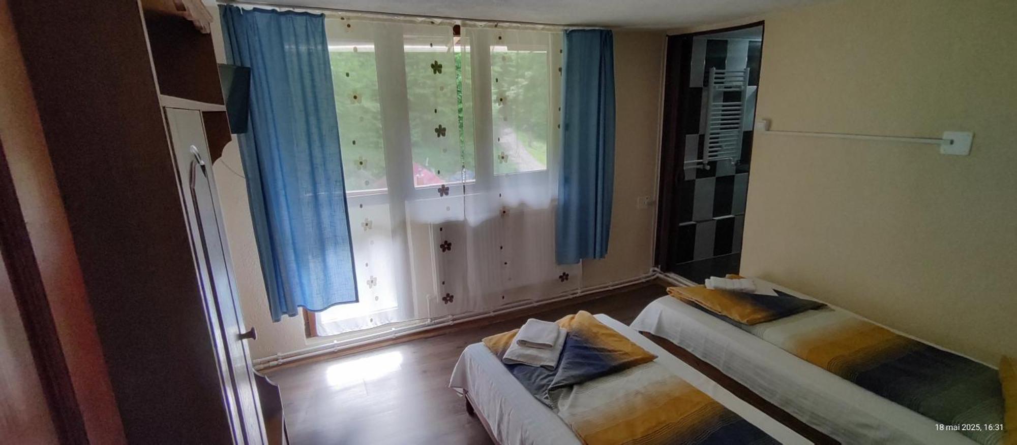 Cabana Cerbu Bozovici Exteriör bild